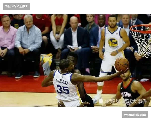 爵士压制勇士转换进攻 团队配合终结对手连胜势头